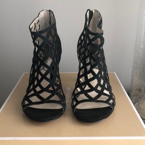 MK heels size 6 black